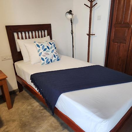 Hotel Zee Golf Affordable Luxury Galle Exterior foto